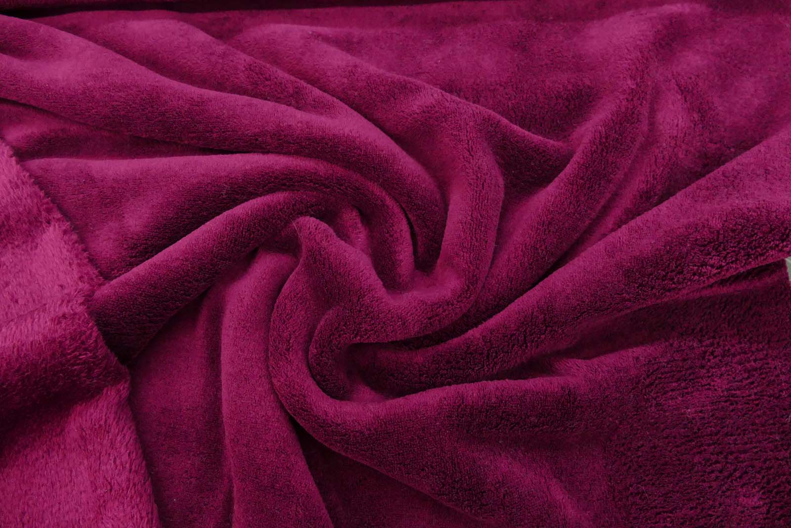 Fleece Wellness weinrot 666 ab3m