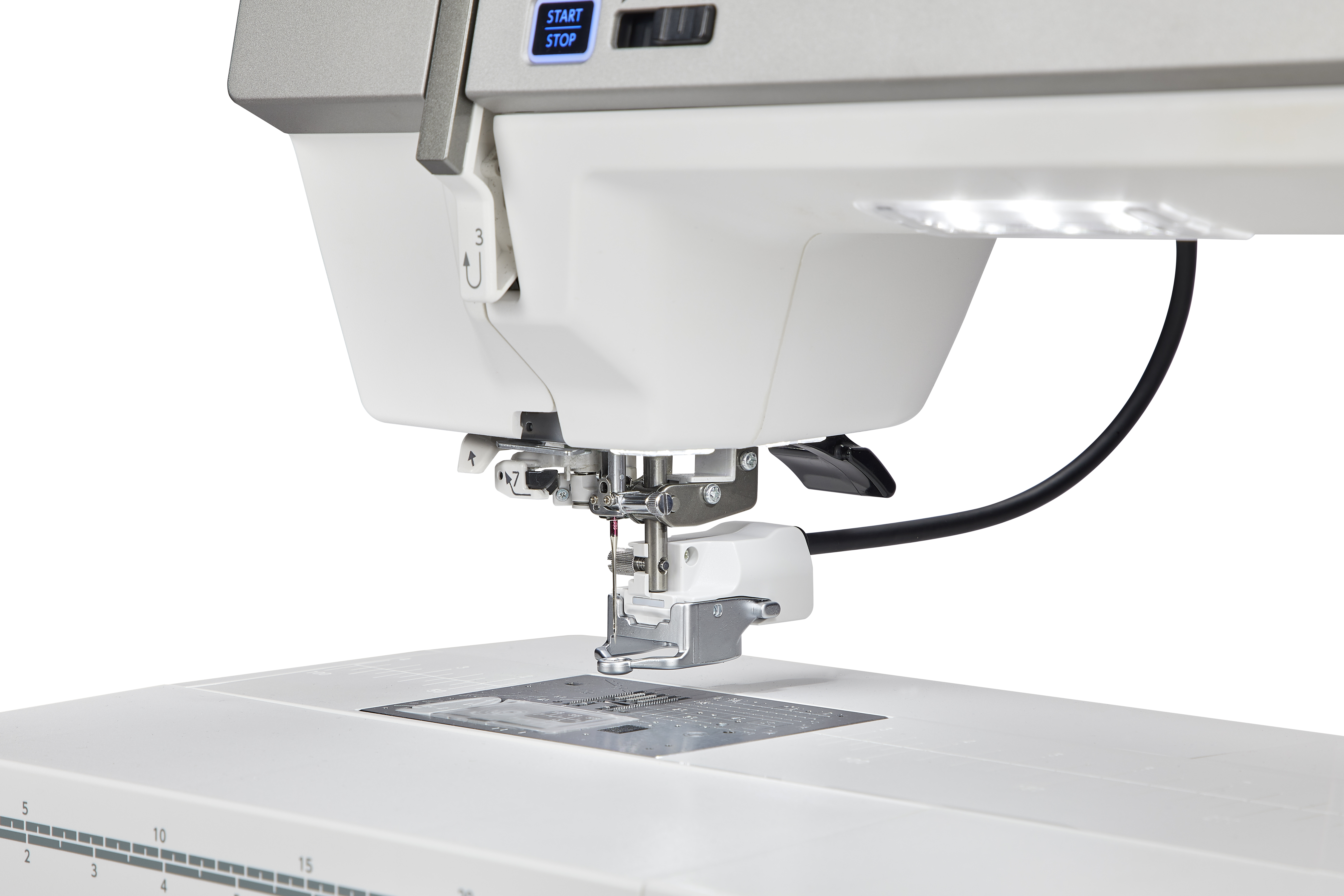 Janome Horizon Memory Craft 9480 QC Professional 